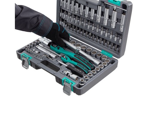 Набор инструментов 1/2", 1/4", CrV, 12 гранные головки, пластиковый кейс, 94 предмета Stels Набор инструментов 1/2", 1/4", CrV, 12 гранные головки, пластиковый кейс, 94 предмета Stels